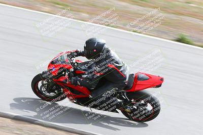 media/Mar-05-2023-TrackXperience (Sun) [[a95d40e56a]]/Group 2/session 2 turn 4/